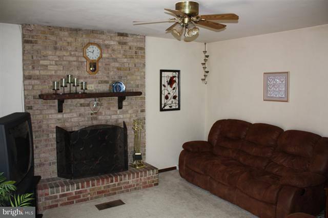 1 Heatherland Road Middletown, PA 17057 - Photo 7 of 12 Gallery Image 7