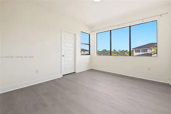 $6,500 | 8836 Northwest 161st Terrace, Miami Lakes, FL 33018