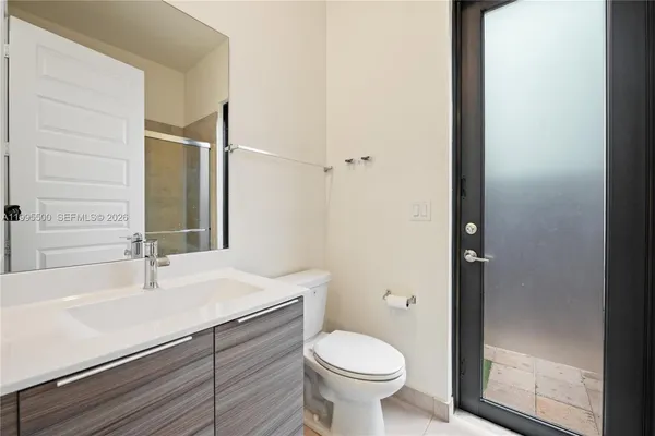 $6,500 | 8836 Northwest 161st Terrace, Miami Lakes, FL 33018