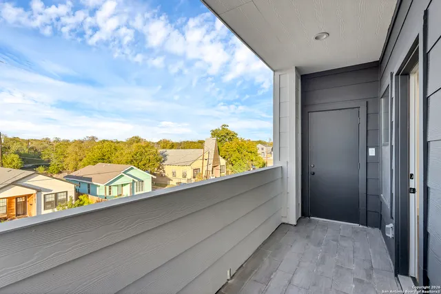 $435,000 | 810 Iowa Street, Unit 4, San Antonio, TX 78203