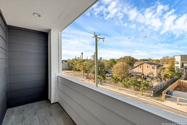 $435,000 | 810 Iowa Street, Unit 4, San Antonio, TX 78203