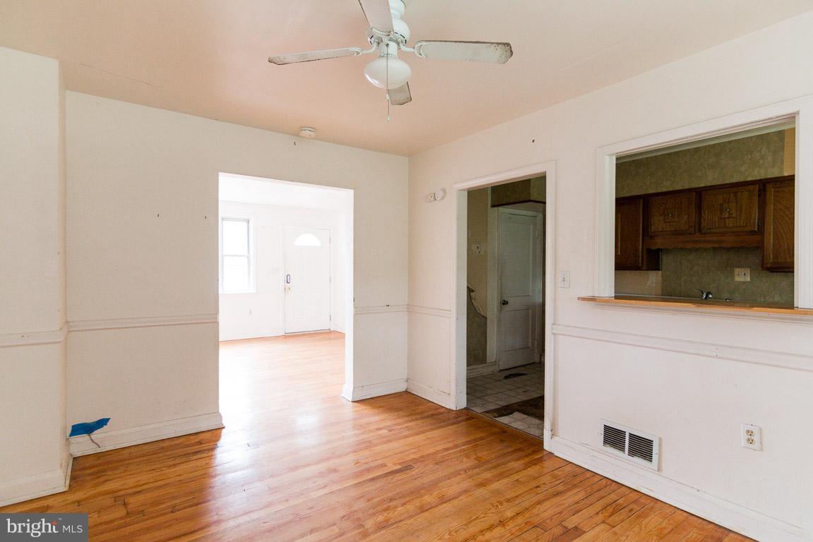 1517 Clearwood Road Baltimore, MD 21234 - Photo 8 of 20 Interior (General)