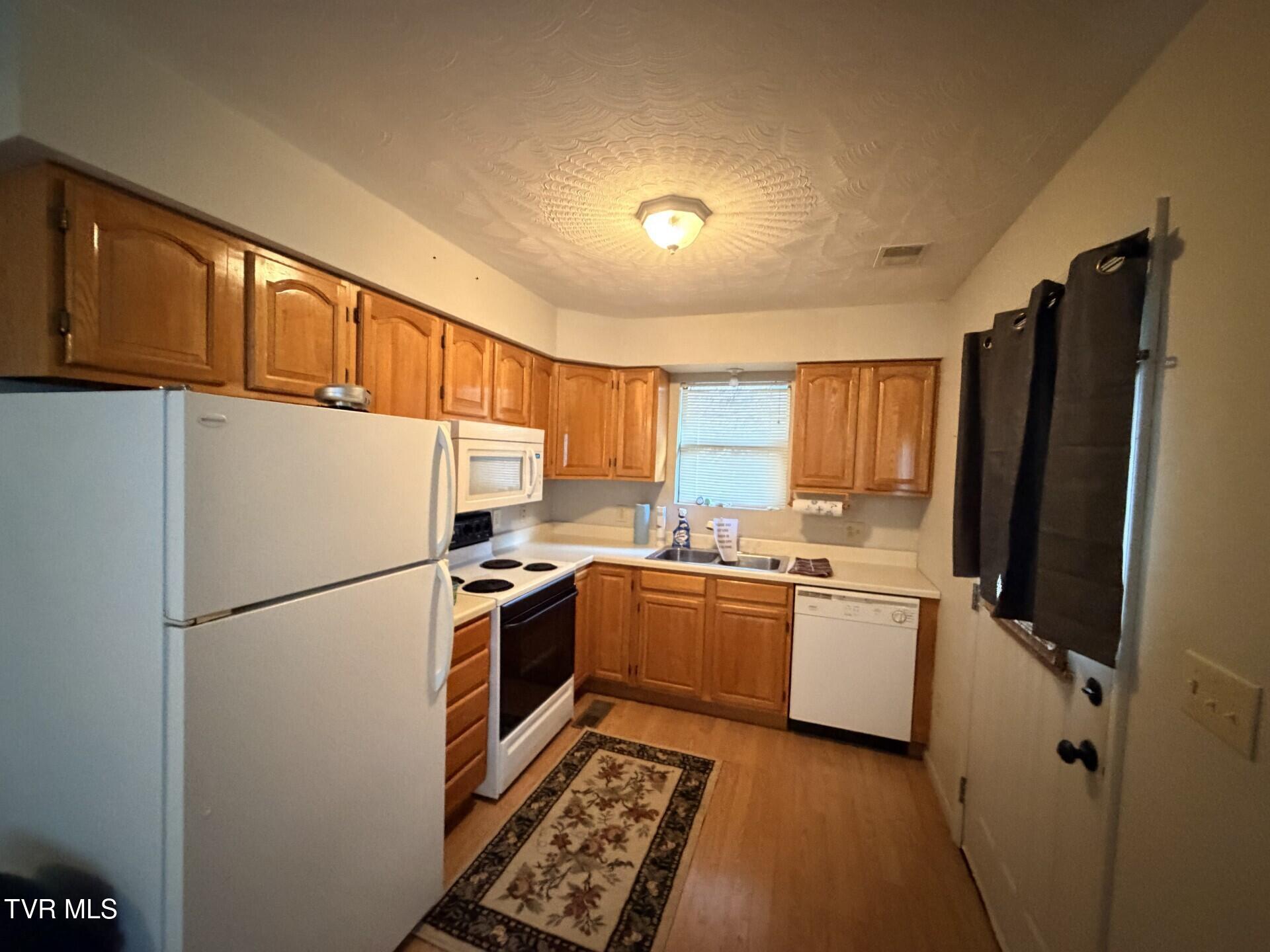 14229 Bull Run Road Coeburn, VA 24230 - Photo 15 of 27 Kit 3