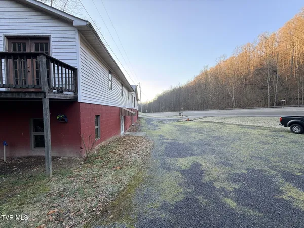 $299,000 | 14229 Bull Run Road, Coeburn, VA 24230