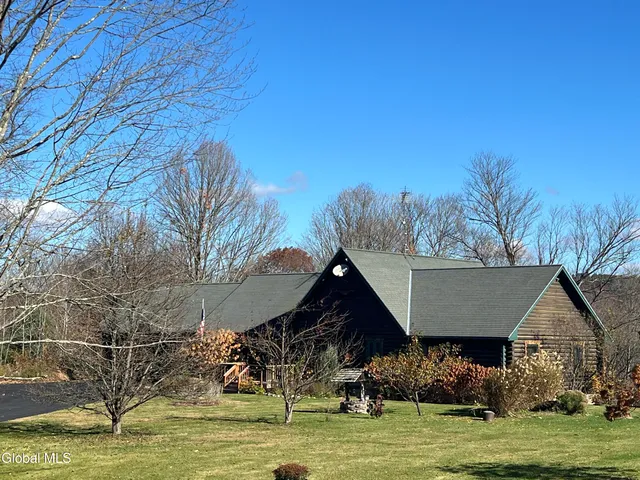 $375,000 | 14 Upper Turnpike, Granville, NY 12832