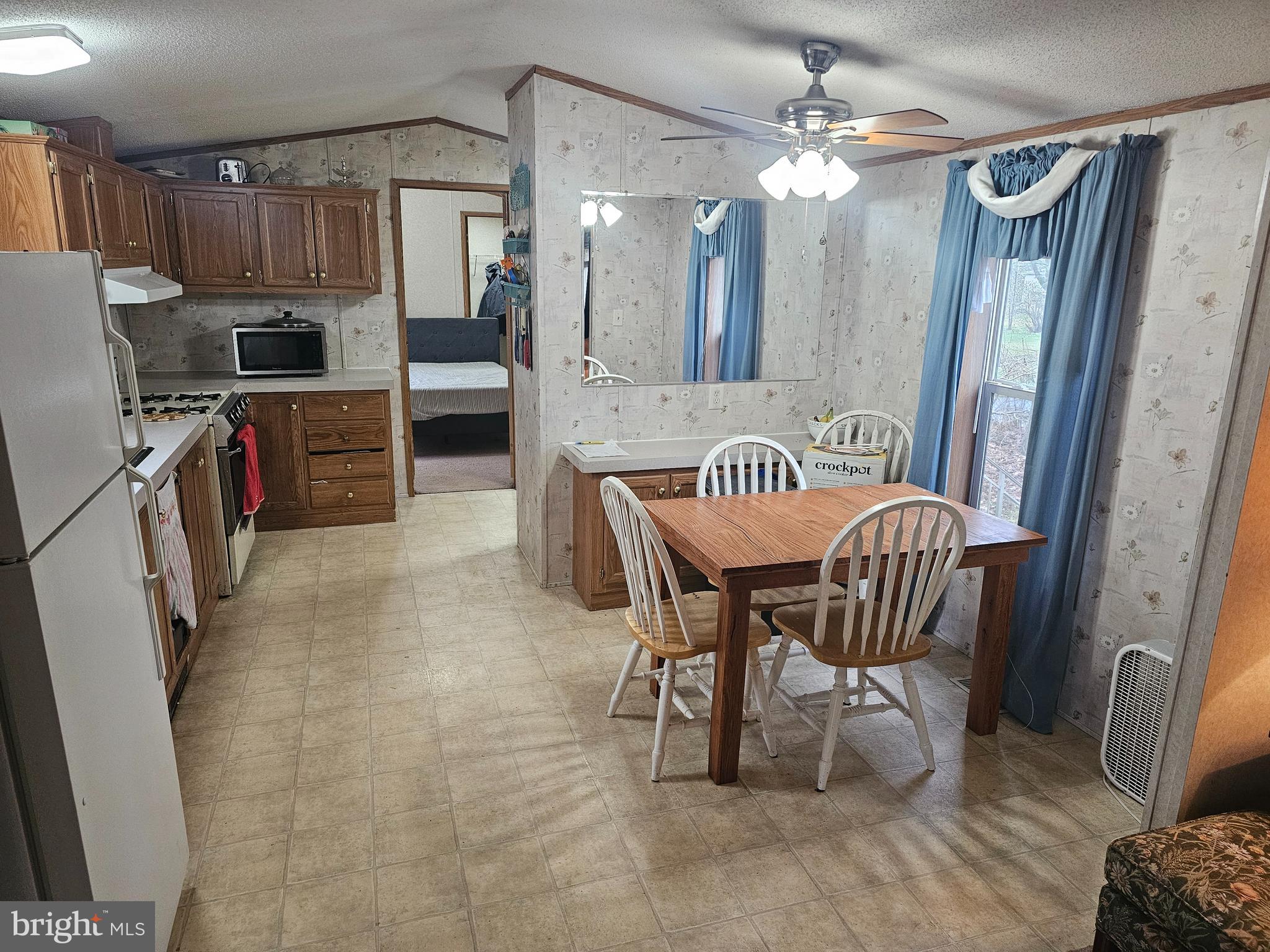612 Range End Road Dillsburg, PA 17019 - Photo 3 of 12 Gallery Image 3