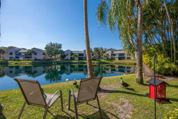 $269,000 | 3246 Northwest 47th Avenue, Unit 3297, Coconut Creek, FL 33063