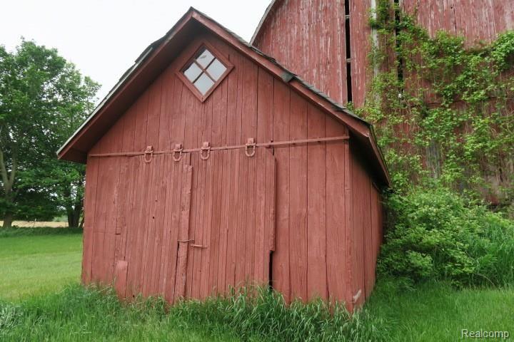 3148 Kings Mill Road North Branch, MI 48461 - Photo 29 of 43