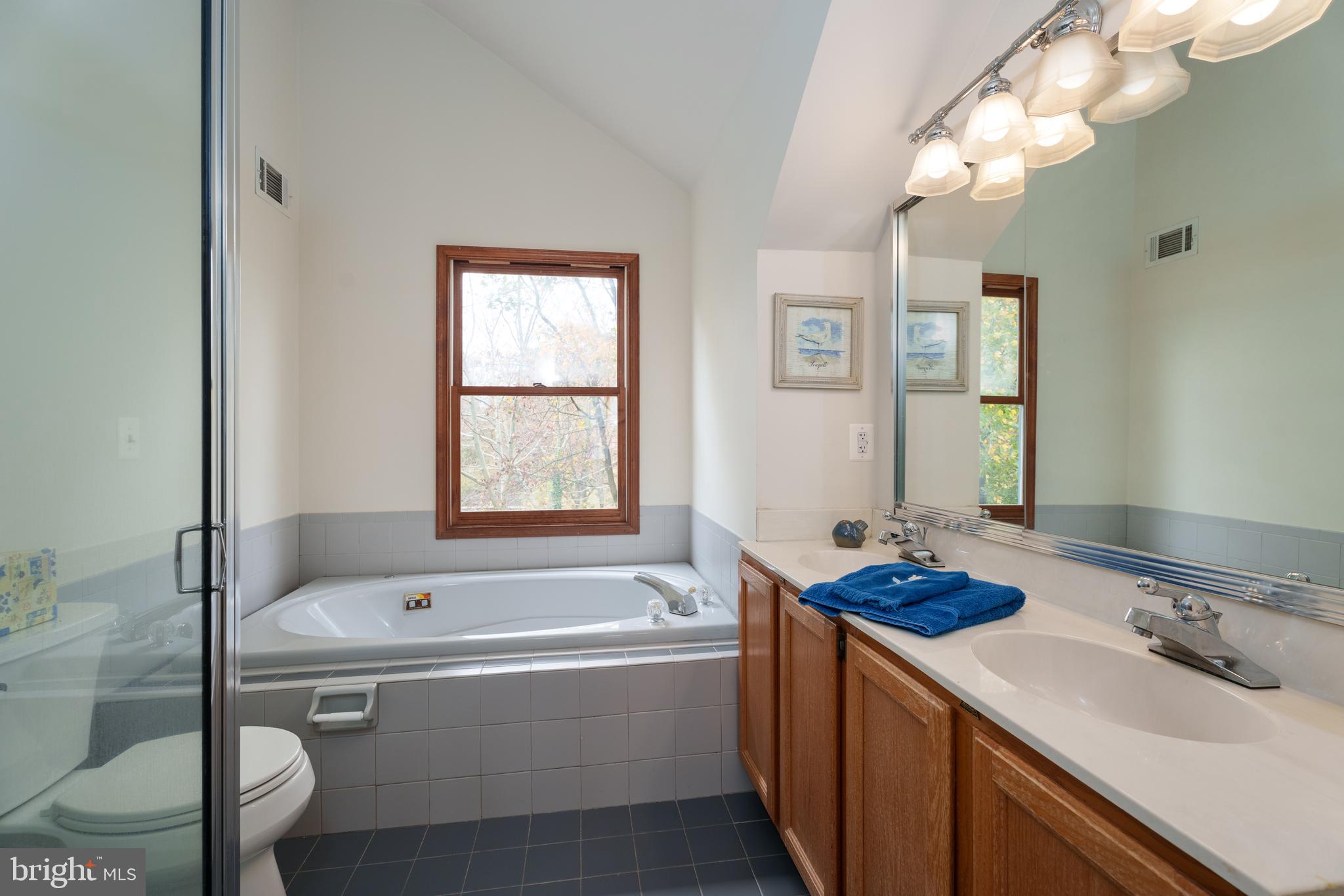 11 Raritan Pointe Lambertville, NJ 08530 - Photo 17 of 39