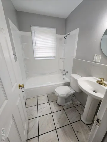 $89,900 | 8550 Jenny Drive, St. Louis, MO 63121