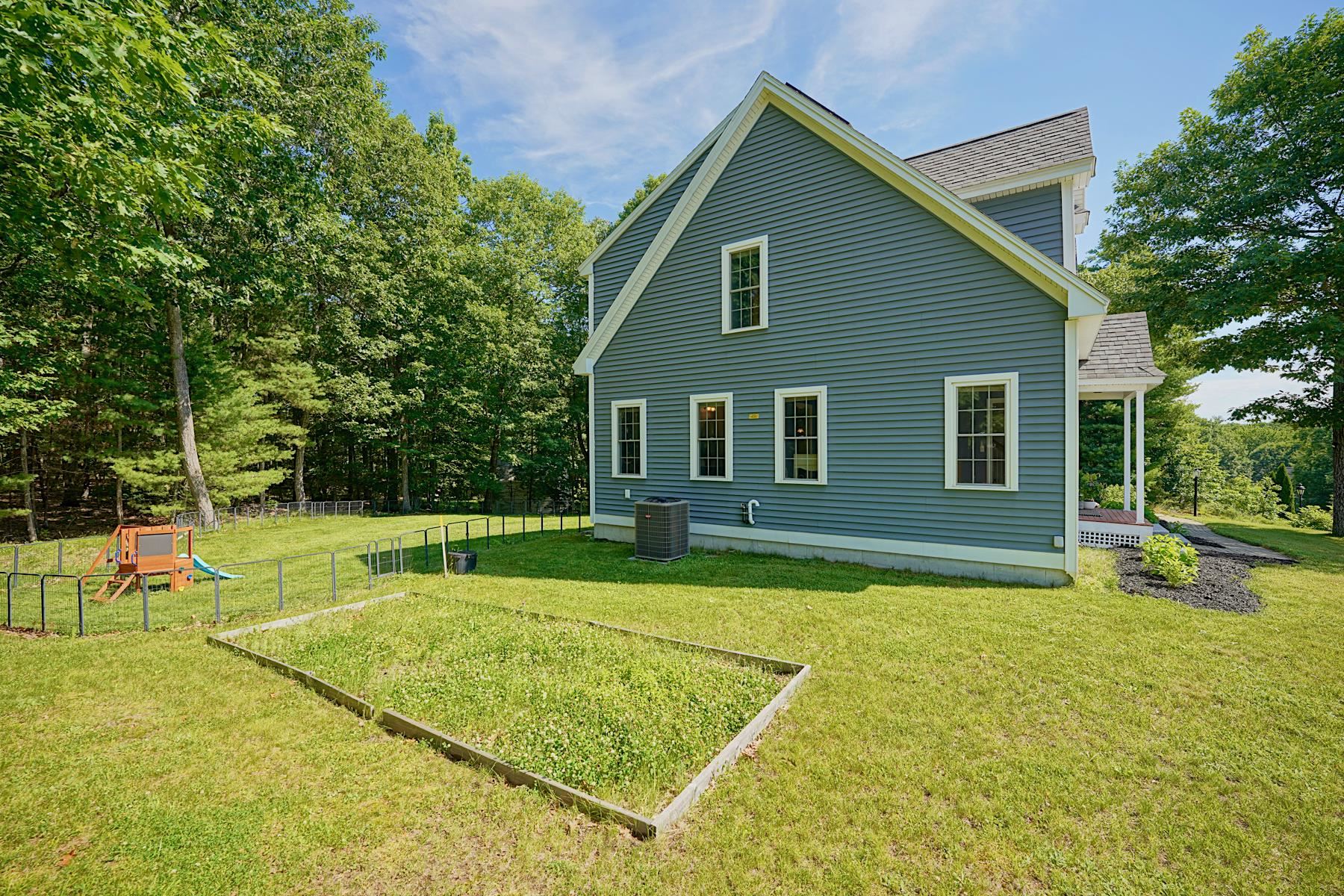2 Wood Ridge Lane Exeter, NH 03833 - Photo 31 of 40