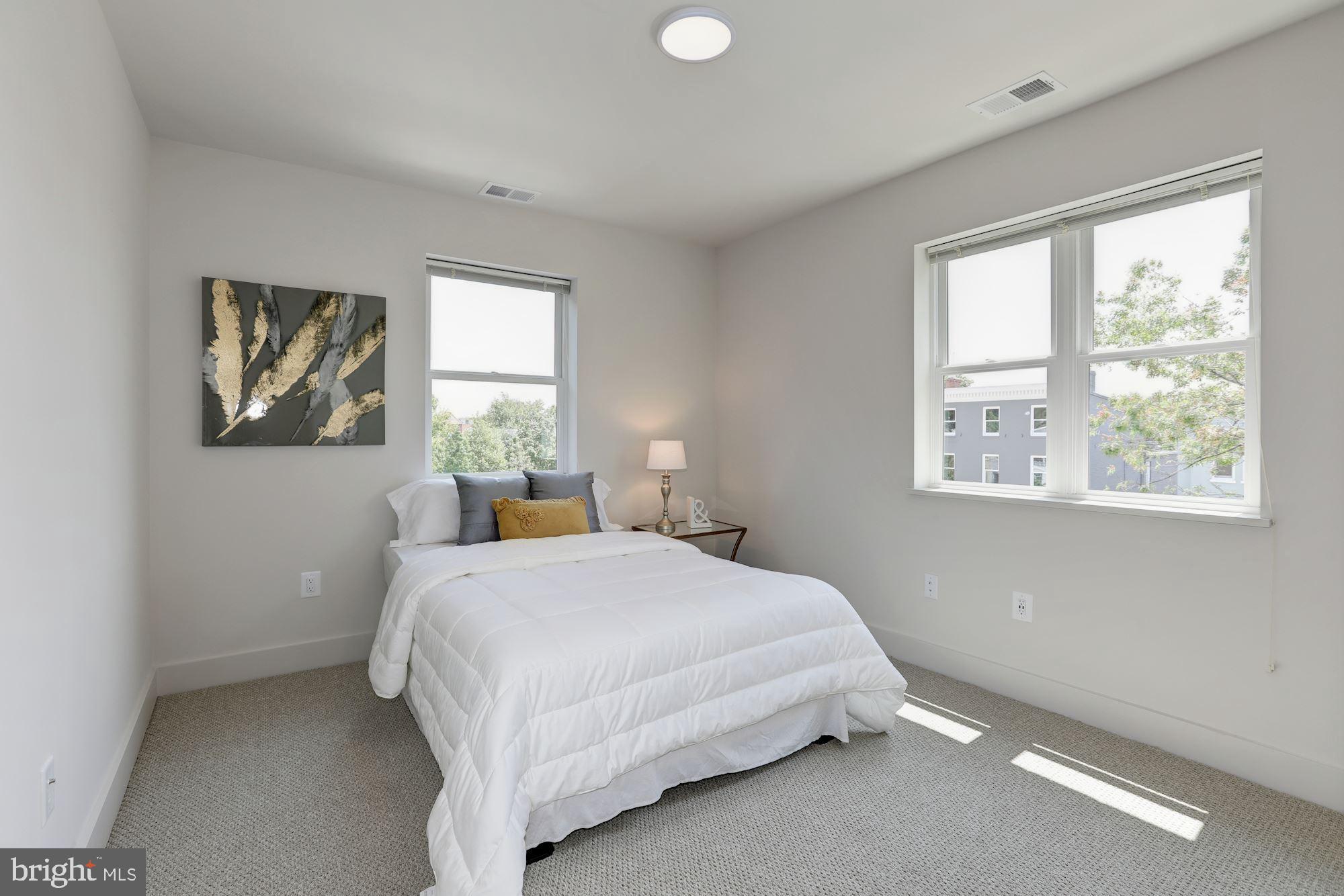 626 E Street Southeast Washington, DC 20003 - Photo 13 of 20