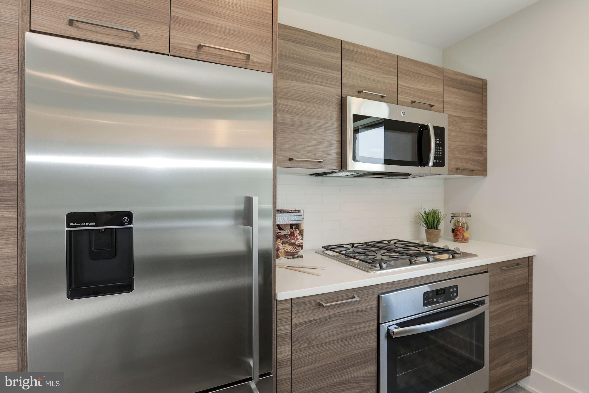 626 E Street Southeast Washington, DC 20003 - Photo 7 of 20