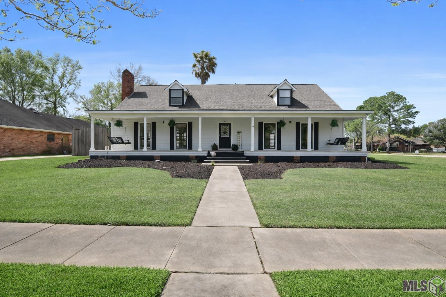 4808 Mobile Drive Baton Rouge, LA 70817 - Photo 2 of 43