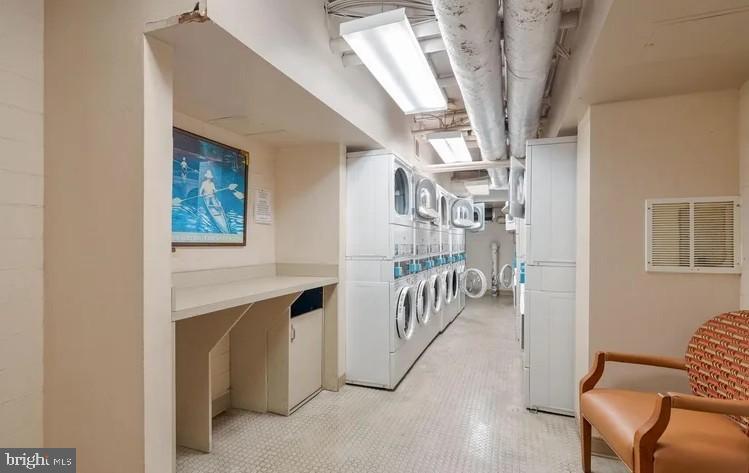 950 25th Street Northwest, Unit 406N Washington, DC 20037 - Photo 22 of 27 Multiple community laundry facilities