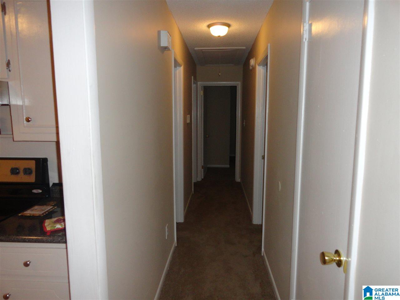 1709 Gardenridge Road Gardendale, AL 35071 - Photo 10 of 31
