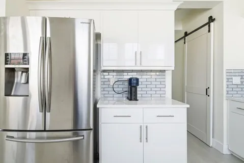 $530,000 | 750 Millbrae Court, Unit 4, West Palm Beach, FL 33401