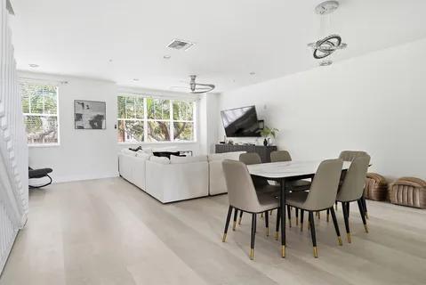 $530,000 | 750 Millbrae Court, Unit 4, West Palm Beach, FL 33401