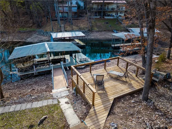 $375,000 | 31806 Lakeview Lane, Gravois Mills, MO 65037