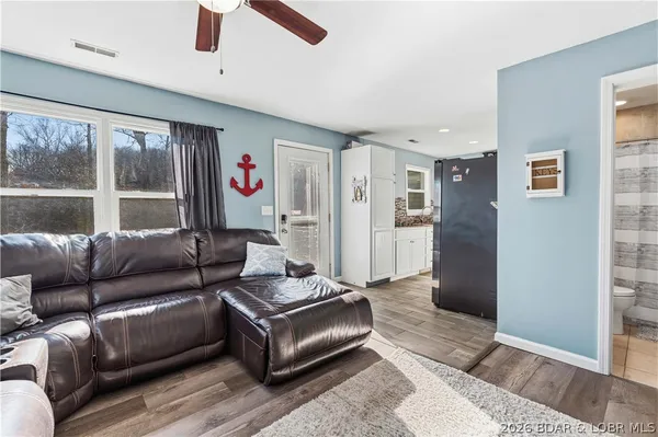 $375,000 | 31806 Lakeview Lane, Gravois Mills, MO 65037