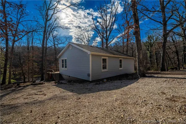$375,000 | 31806 Lakeview Lane, Gravois Mills, MO 65037