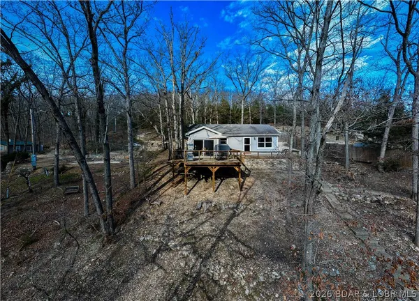 $375,000 | 31806 Lakeview Lane, Gravois Mills, MO 65037