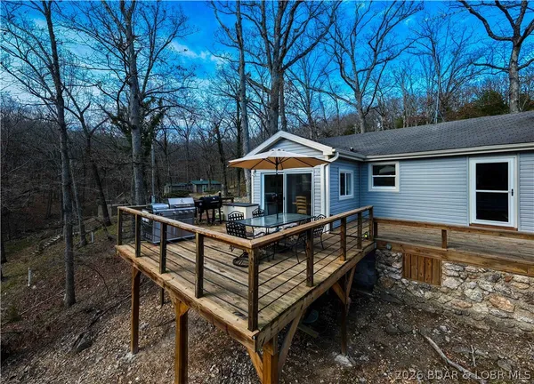 $375,000 | 31806 Lakeview Lane, Gravois Mills, MO 65037