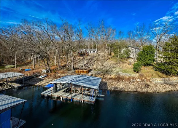 $375,000 | 31806 Lakeview Lane, Gravois Mills, MO 65037