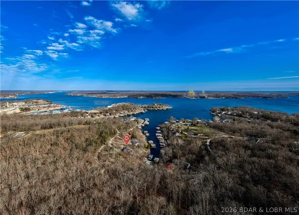 $375,000 | 31806 Lakeview Lane, Gravois Mills, MO 65037