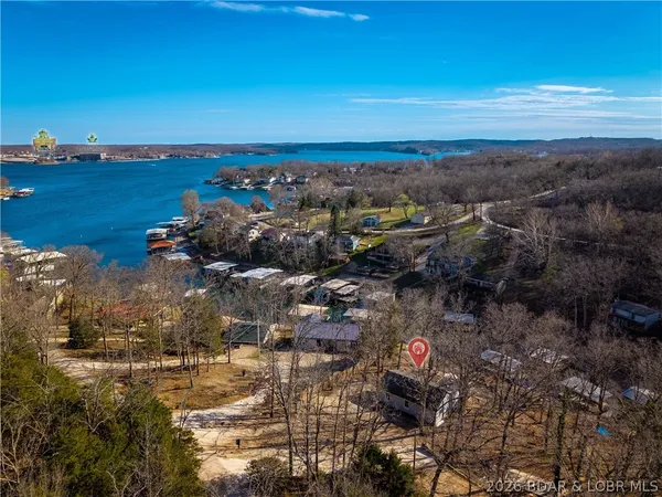 $375,000 | 31806 Lakeview Lane, Gravois Mills, MO 65037