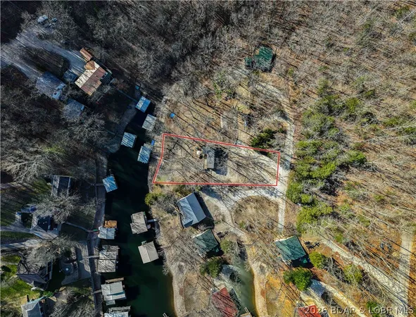 $375,000 | 31806 Lakeview Lane, Gravois Mills, MO 65037