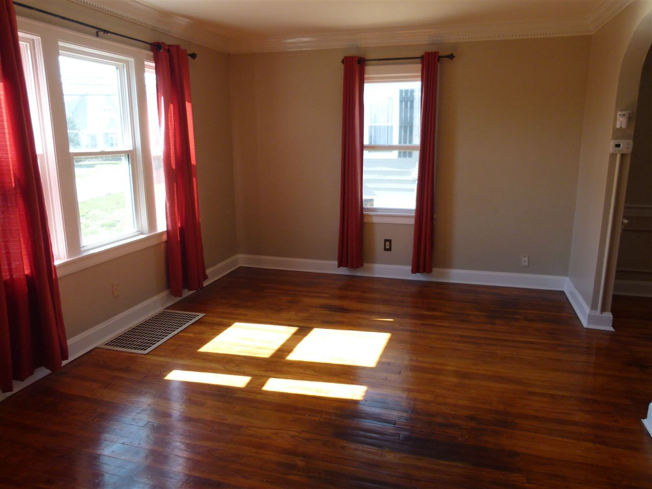 208 Stevenson Road Erlanger, KY 41018 - Photo 5 of 17 Gallery Image 5
