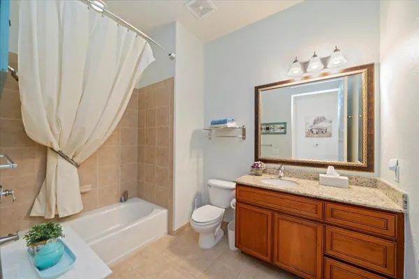 $2,500 | 50610 Santa Rosa Plaza, Unit 1, La Quinta, CA 92253