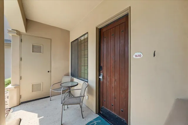 $2,500 | 50610 Santa Rosa Plaza, Unit 1, La Quinta, CA 92253