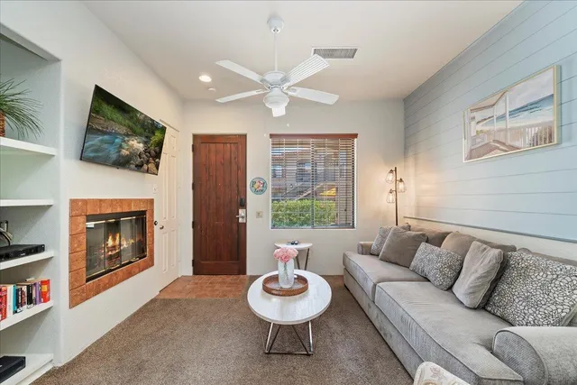 $2,500 | 50610 Santa Rosa Plaza, Unit 1, La Quinta, CA 92253