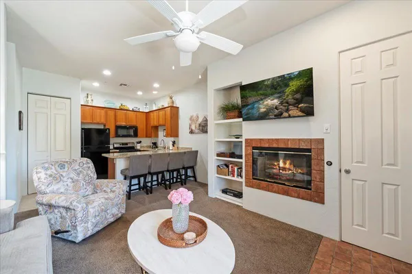 $2,500 | 50610 Santa Rosa Plaza, Unit 1, La Quinta, CA 92253