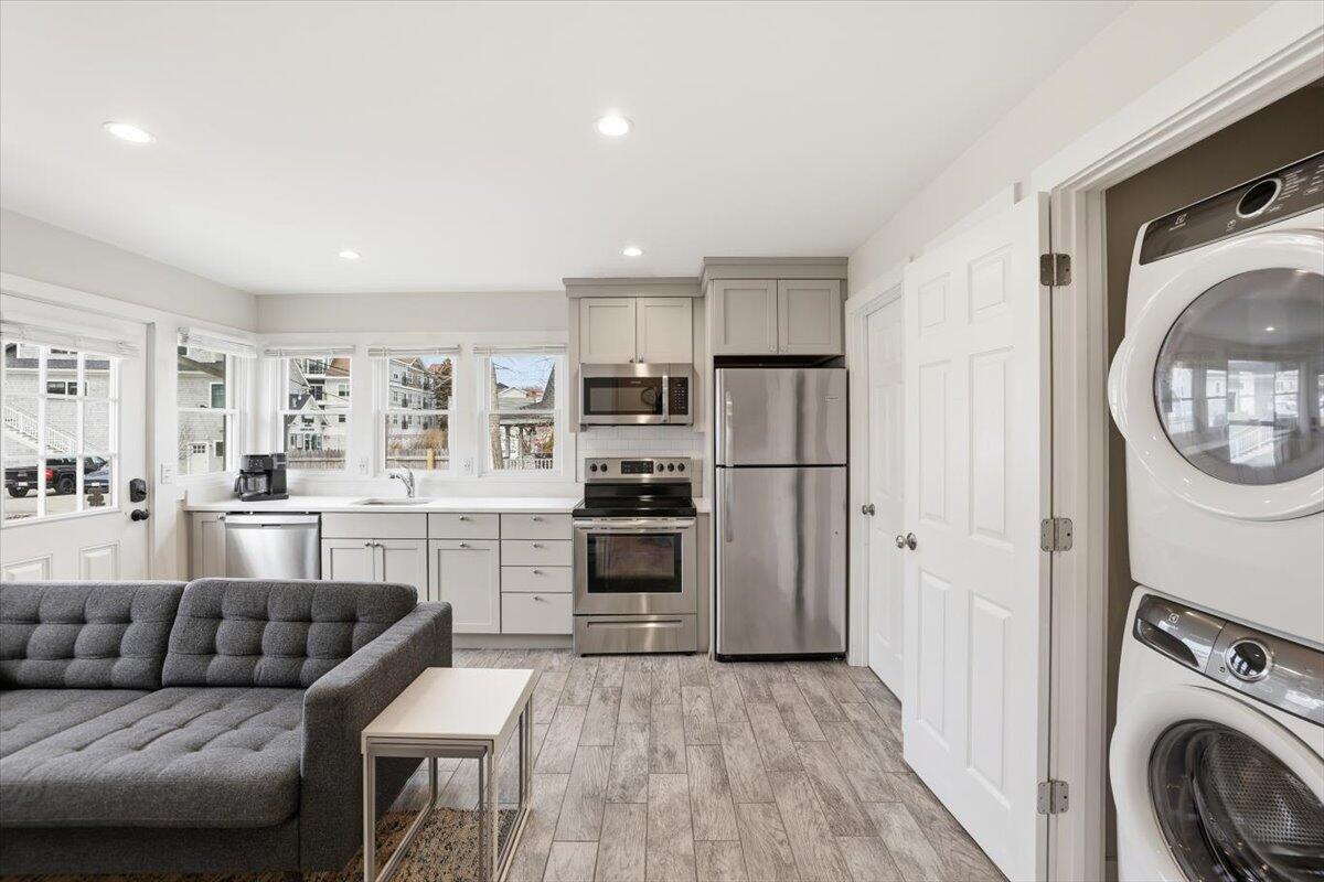 20 Nye Road, Unit 2026 Falmouth, MA 02540 - Photo 23 of 72 IMG_1962