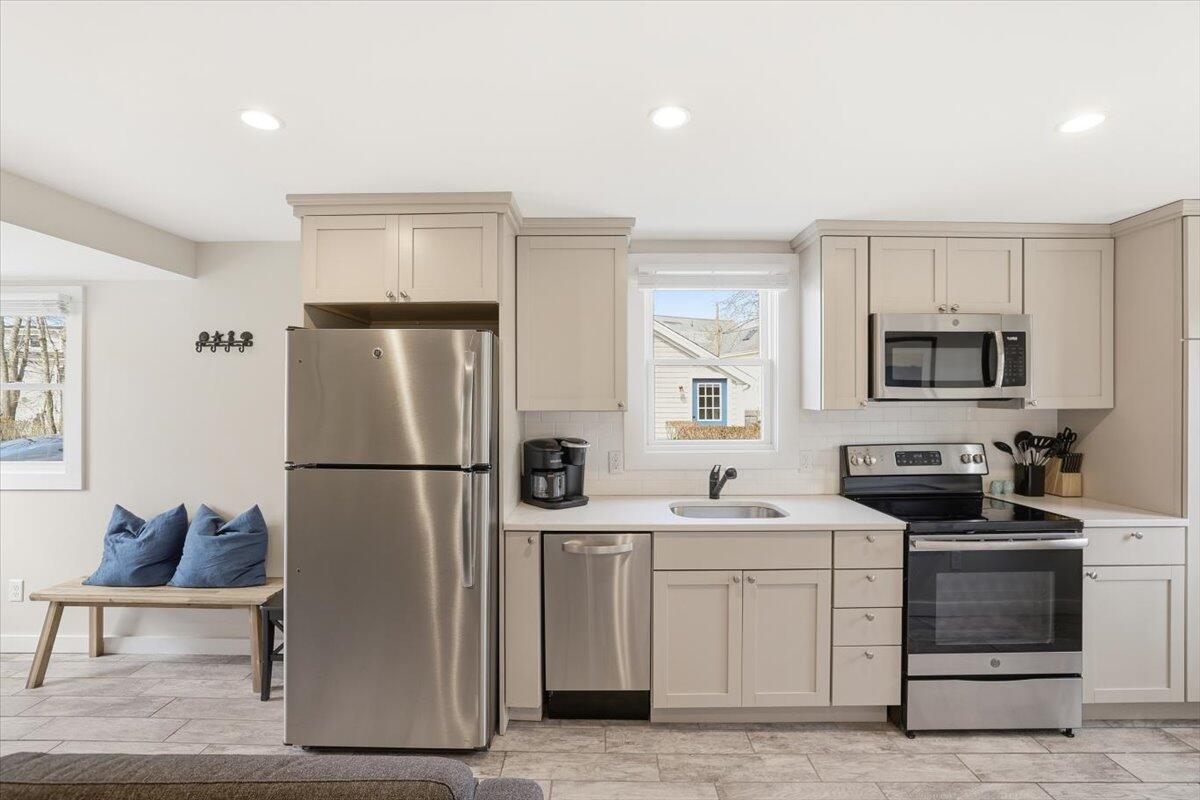 20 Nye Road, Unit 2026 Falmouth, MA 02540 - Photo 47 of 72 IMG_2002