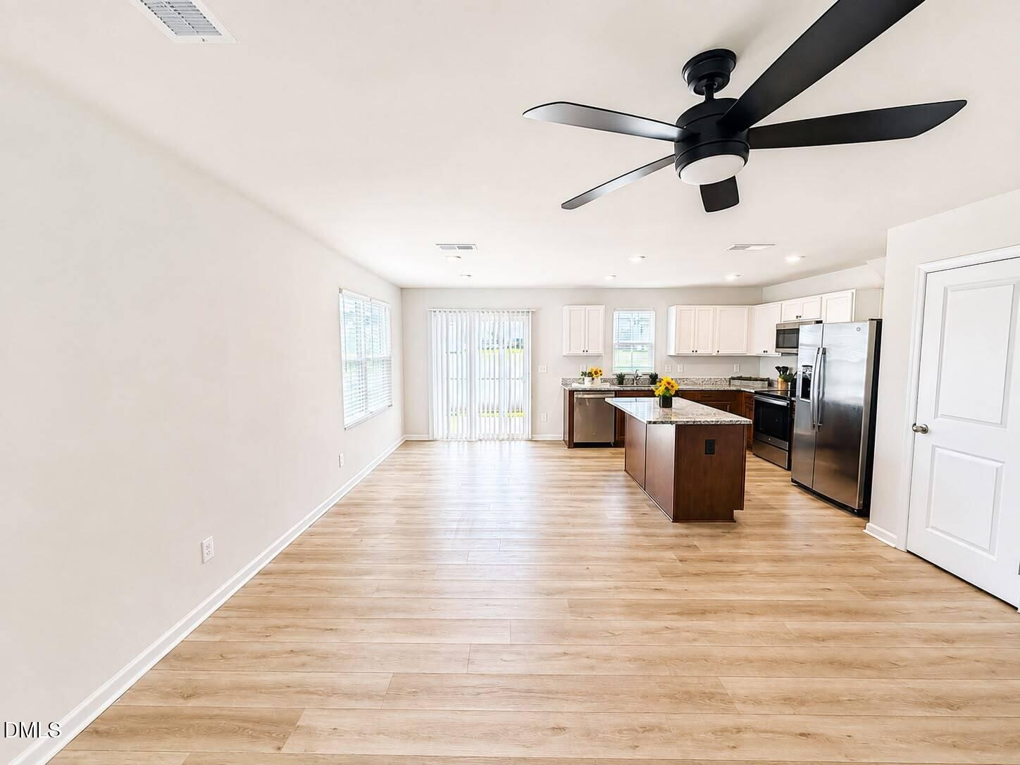 6858 Tarik Lane Raleigh, NC 27610 - Photo 3 of 31 Living Area