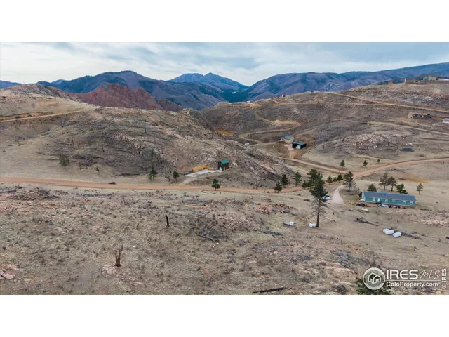 a black and white photo of a mountain