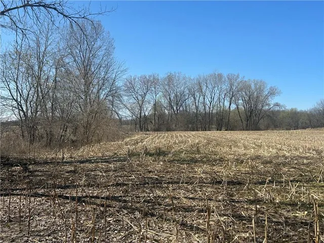 $393,450 | Gentryville Trail Trail, Albany, MO 64402