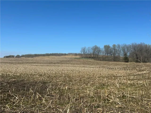 $393,450 | Gentryville Trail Trail, Albany, MO 64402