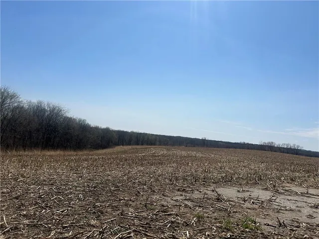 $393,450 | Gentryville Trail Trail, Albany, MO 64402