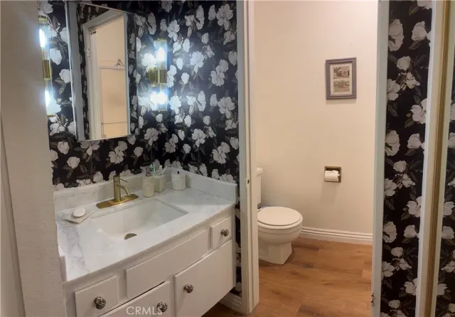 $3,000 | 1044 Cabrillo Park Drive, Santa Ana, CA 92701