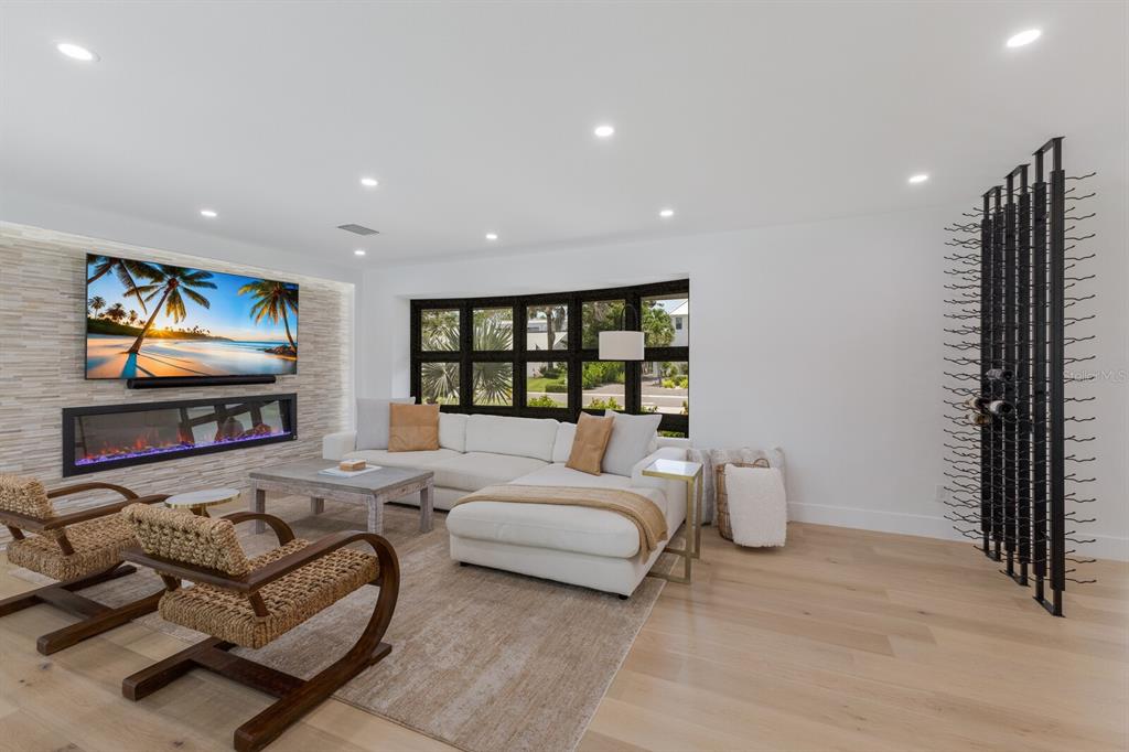 510 Putter Lane Longboat Key, FL 34228 - Photo 37 of 74 Gallery Image 37