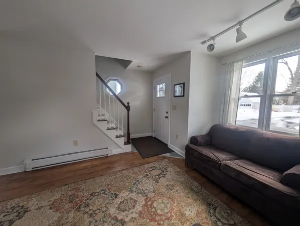 $440,000 | 32 Stone Street, Concord, NH 03301