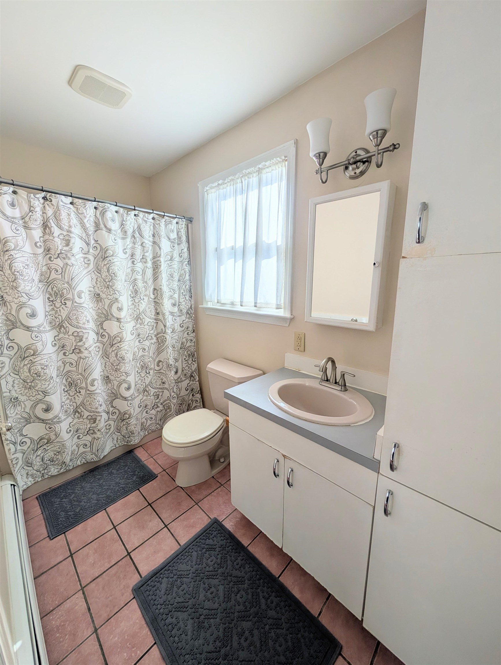 32 Stone Street Concord, NH 03301 - Photo 9 of 23