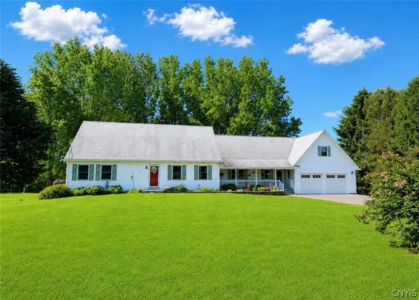 $449,900 | 373 Luce Road, Lansing, NY 13073