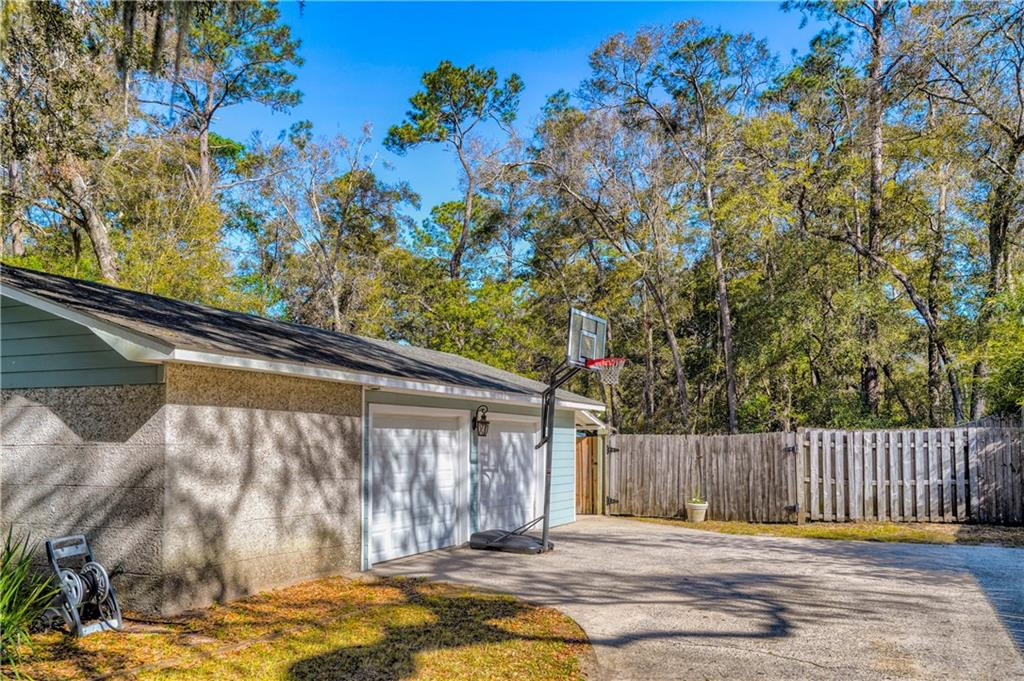 408 Couper Avenue St. Simons Island, GA 31522 - Photo 26 of 35