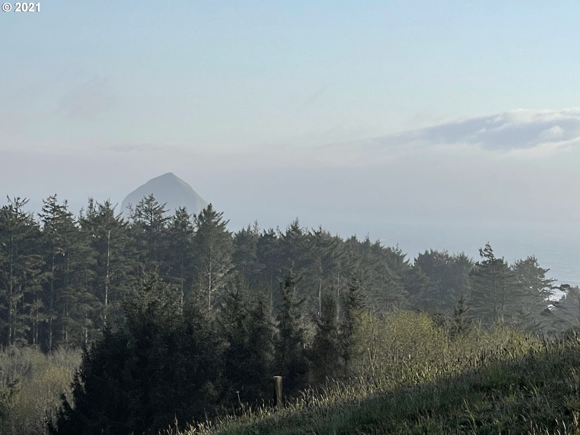 Southview Loop Cloverdale, OR 97112 - Photo 4 of 7 Gallery Image 4